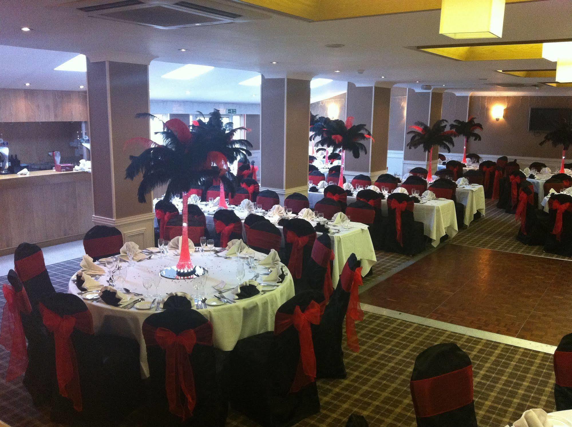 The Park Hotel Sefton Exterior photo